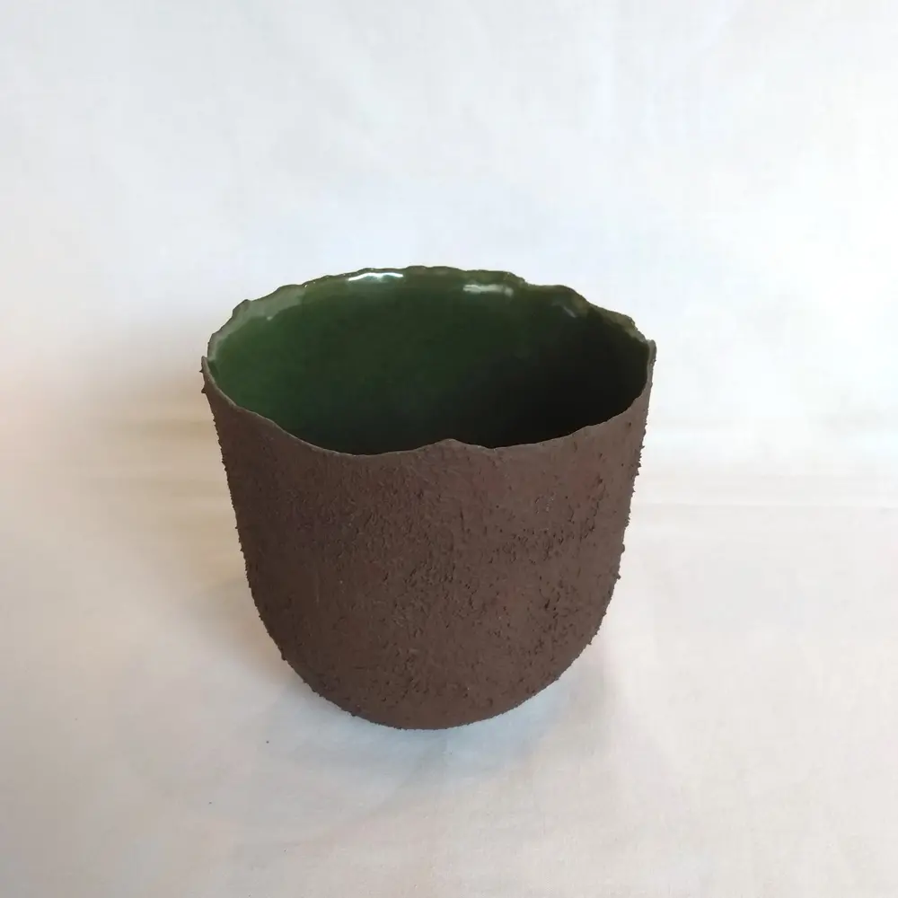 dark green pot