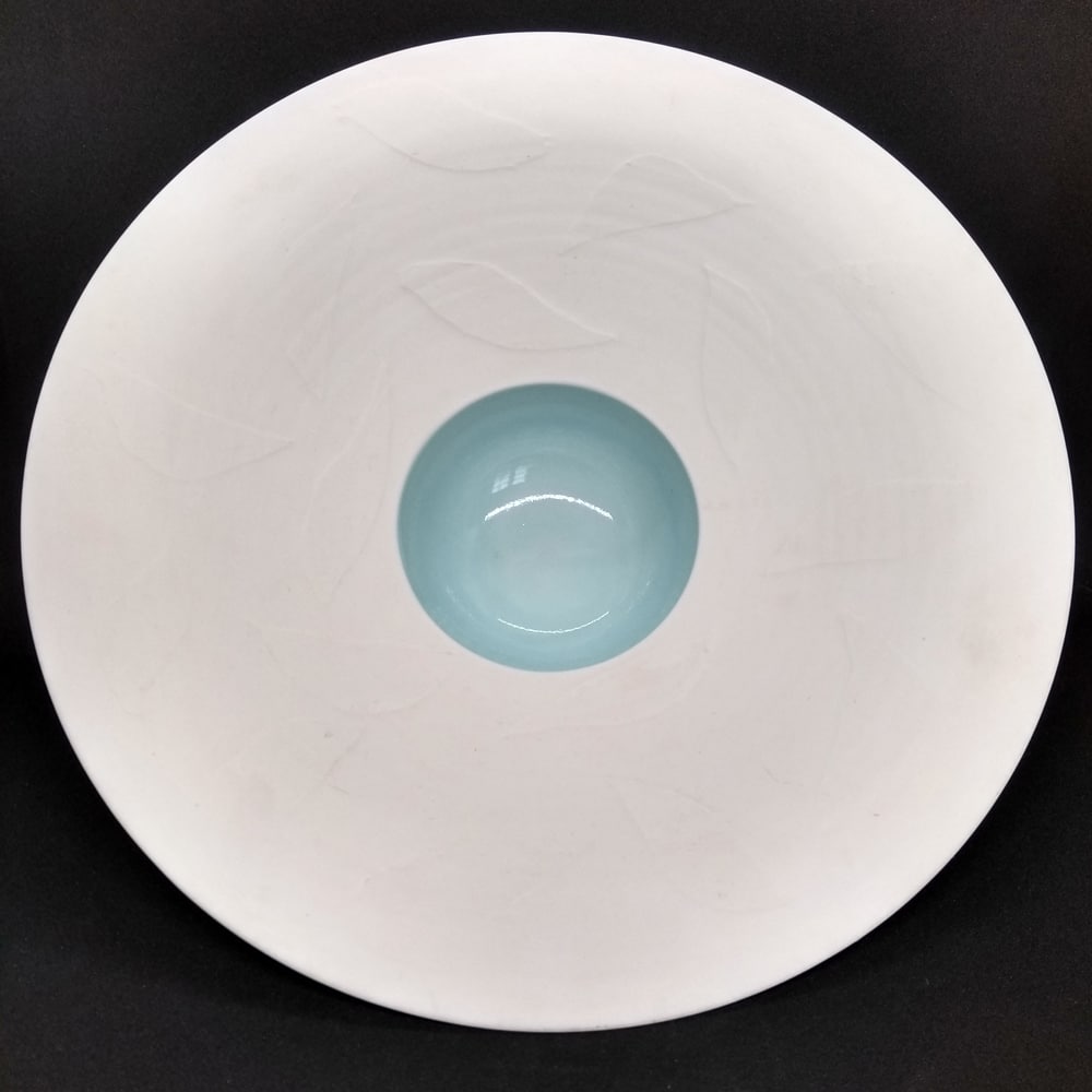 elegant white leaf bowl