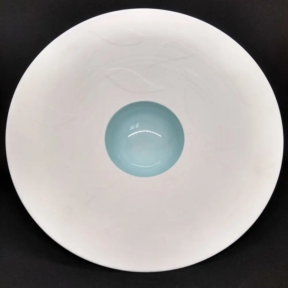 elegant white leaf bowl