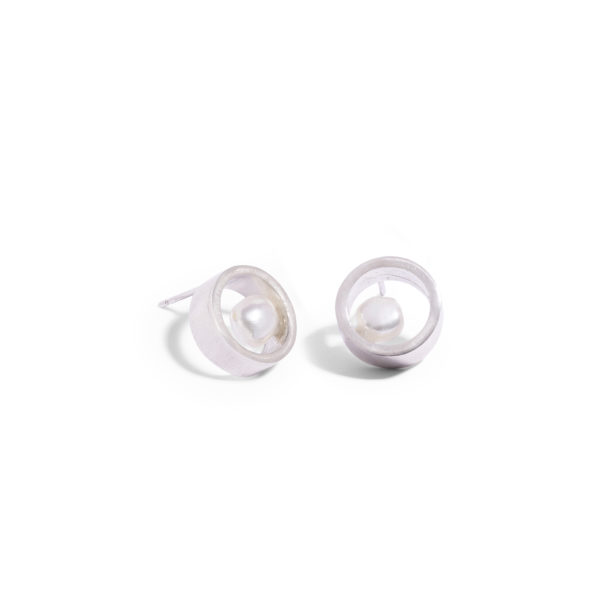 pearl earrings