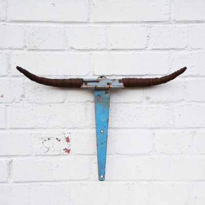 bull sculpture
