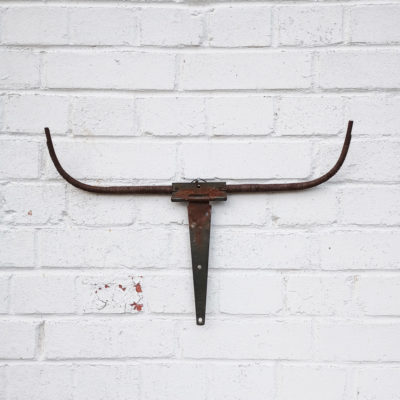 hinge